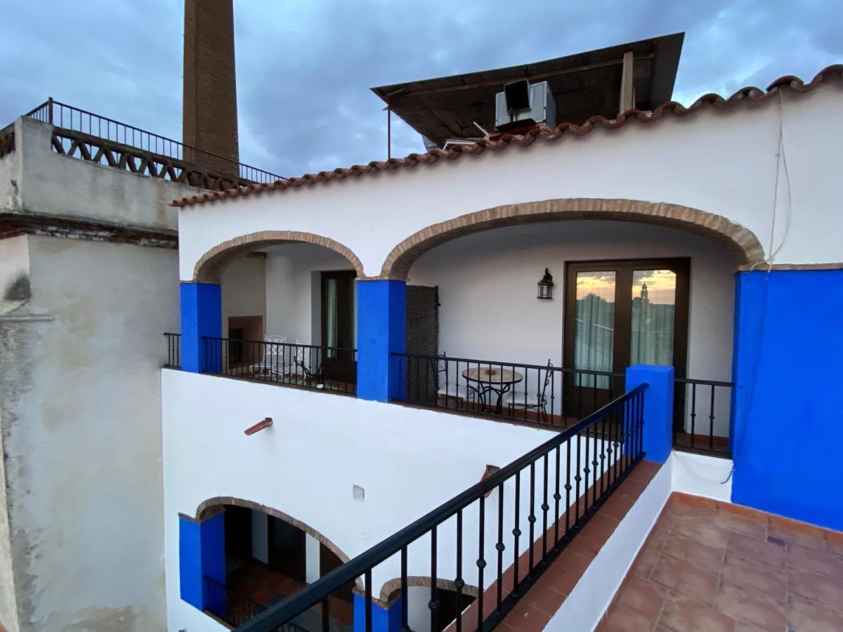 Hotel Rural La Posada De Las Cigueenas Jerez De Los Caballeros Exteriér fotografie