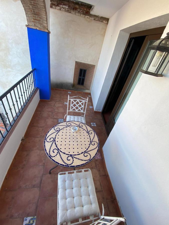 Hotel Rural La Posada De Las Cigueenas Jerez De Los Caballeros Exteriér fotografie