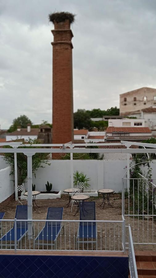 Hotel Rural La Posada De Las Cigueenas Jerez De Los Caballeros Exteriér fotografie