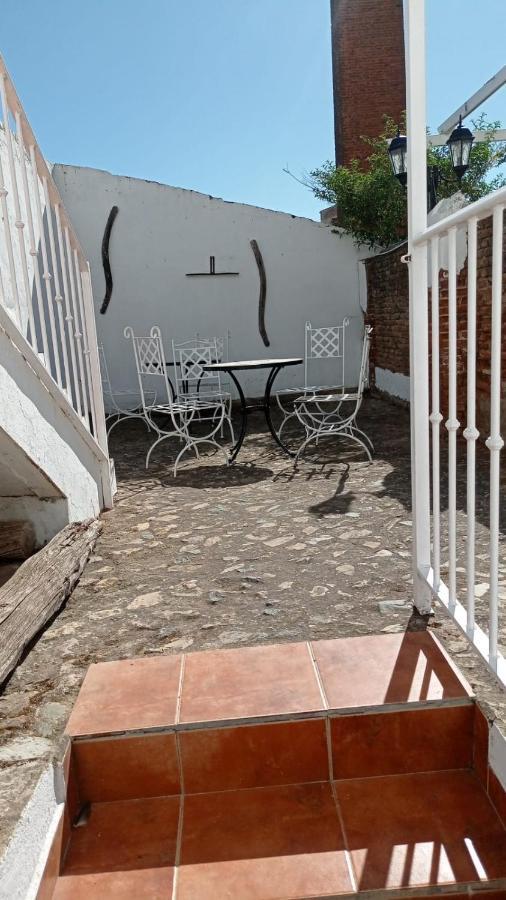 Hotel Rural La Posada De Las Cigueenas Jerez De Los Caballeros Exteriér fotografie