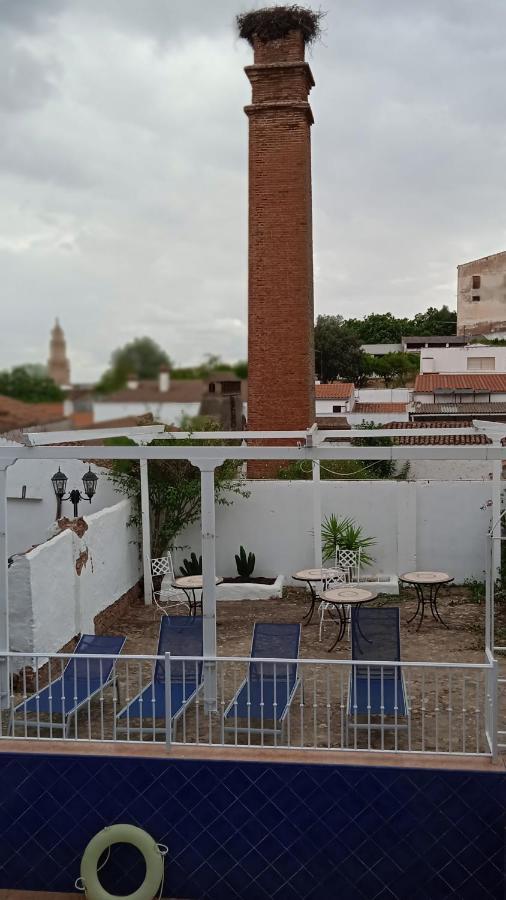 Hotel Rural La Posada De Las Cigueenas Jerez De Los Caballeros Exteriér fotografie